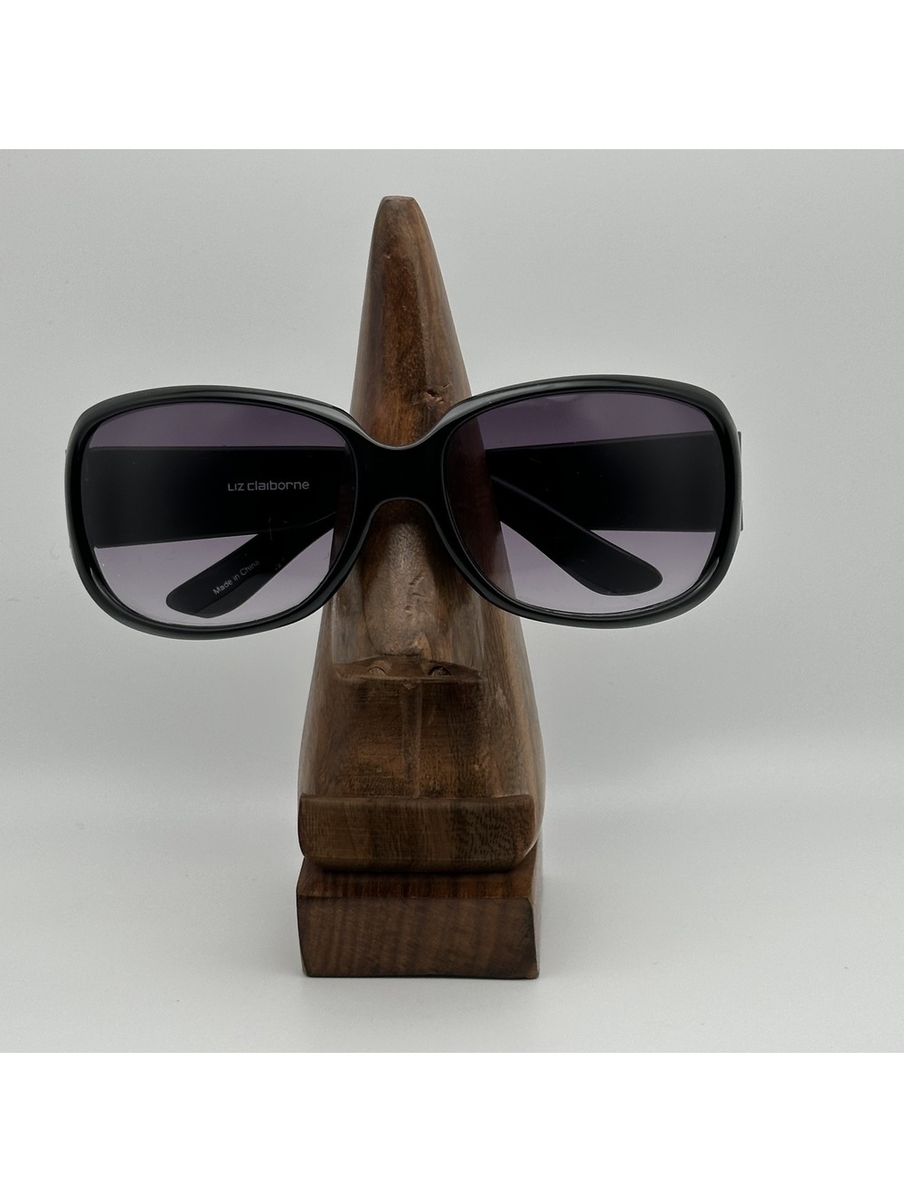 Liz Claiborne Black Oversized Sunglasses with Gradient Lenses
